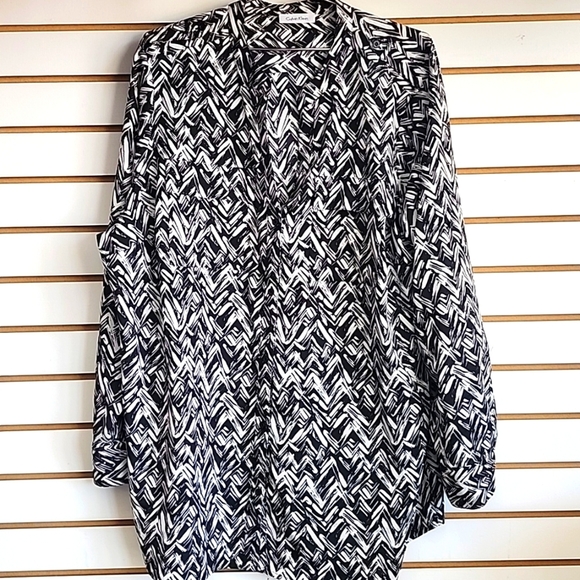 Calvin Klein Blouse - Picture 6 of 9